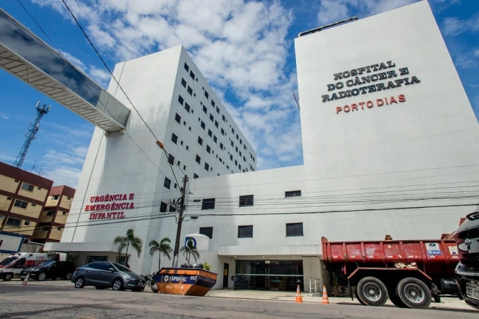 Fachada do Hospital Porto Dias, unidade hospitalar localizada em Belém que integra a rede credenciada da Porto Seguro Saúde